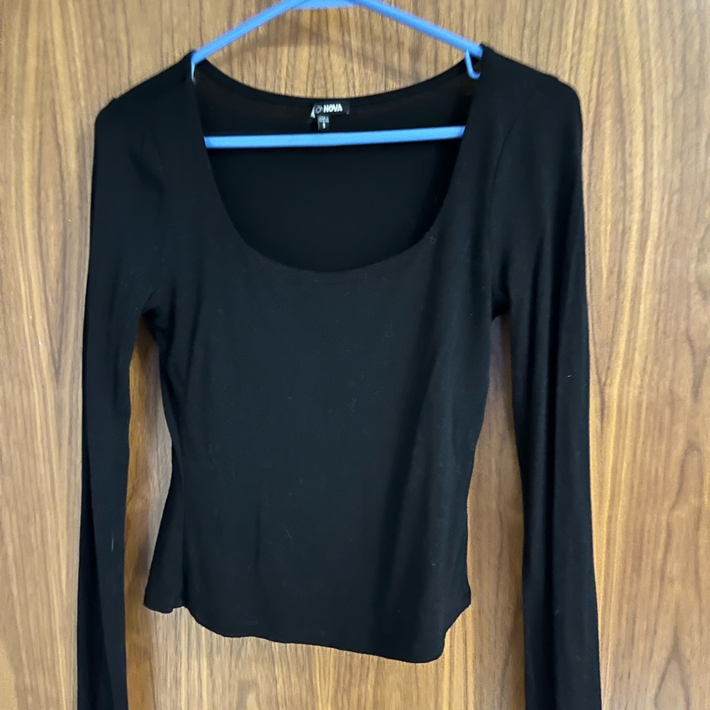 Long sleeve top - Fashion Nova - Looks new